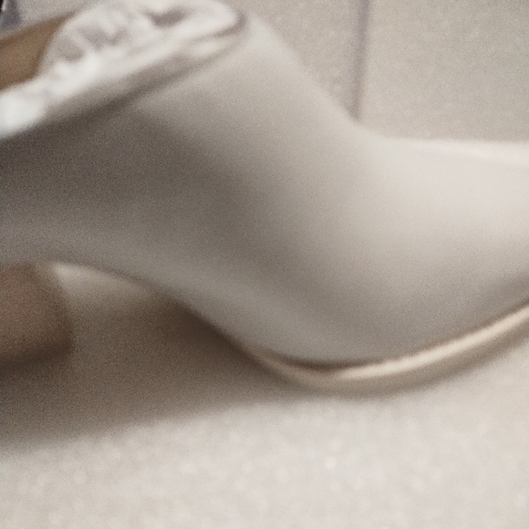 Matisse Cammy  elegant off white mule  size 6.5M women new - Picture 11 of 16